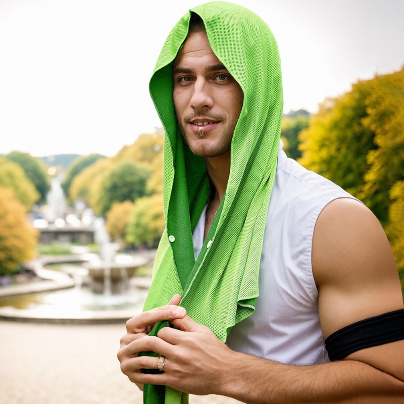 Travel Towel Quick Dry - Handuk Hoodie Cepat Kering dengan Perlindungan