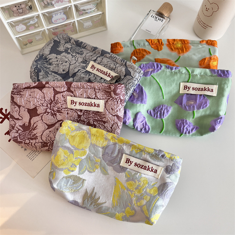 Travel Accessories Kit For Women - Tas Penyimpanan Kosmetik Travel Bunga Embos